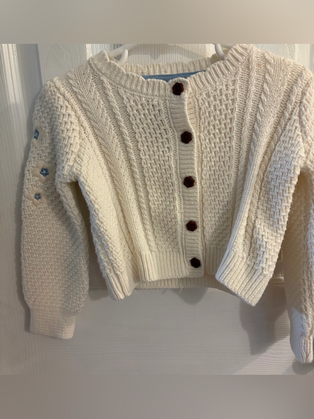 Tahari Beautiful Girl's Cream Knit Sweater w/Cream & Blue Embroidered Flowers 2T